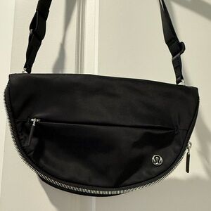Lululemon All Night Festival Bag 5L Black Crossbody